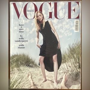 VOGUE Italia 814 June 2018